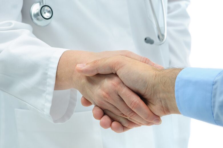 Consulta dun médico sobre un aumento dun membro