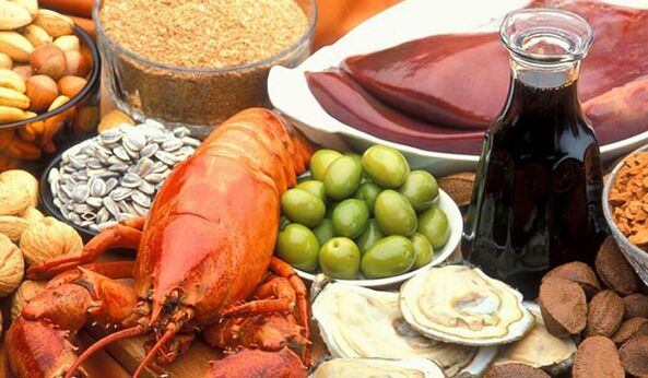 Mariscos e froitos secos na dieta dun home para unha ampliación eficaz do pene